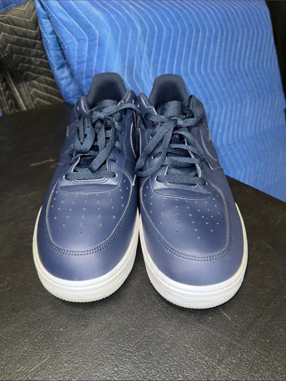 Nike Men's Navy Air Force 1 Leather Low-Top Sneakers with White Sole